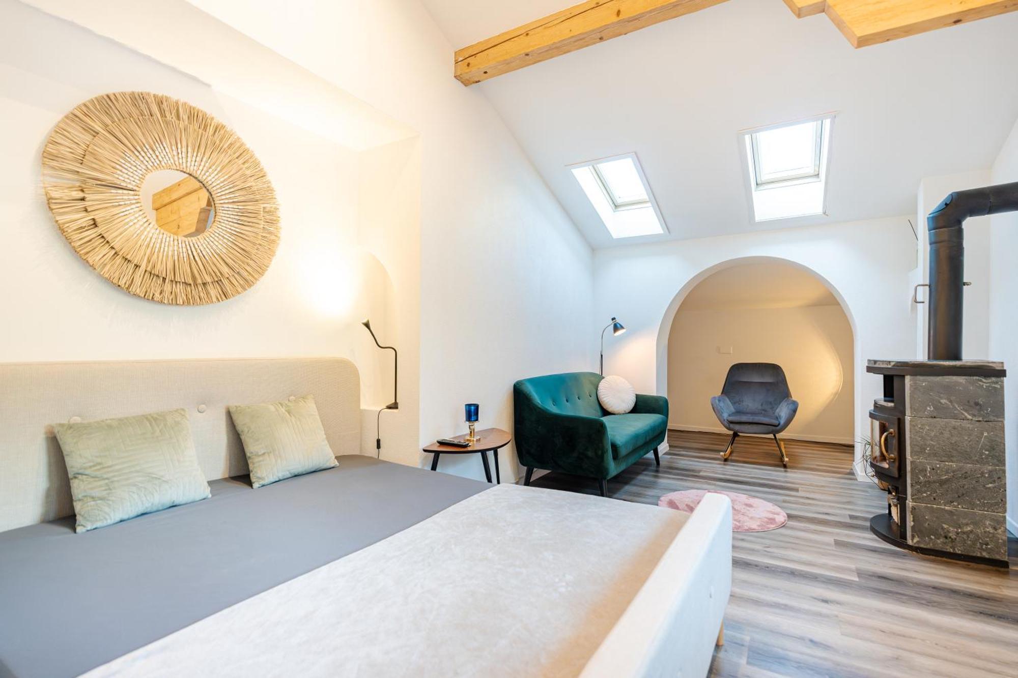 Bellevue & Classy Mountain View Apartment Kandersteg Bagian luar foto